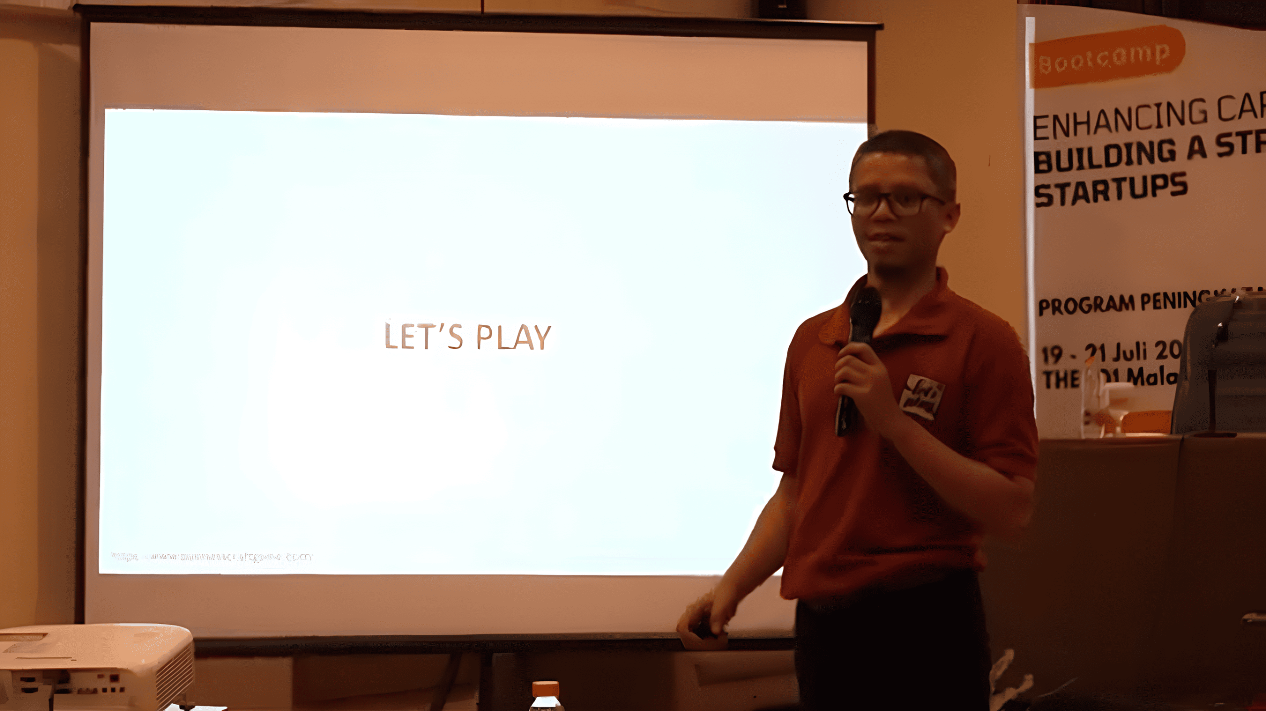 Sesi DIKST KEMENKOP: Meningkatkan Kolaborasi Kewirausahaan melalui Game-Based Learning